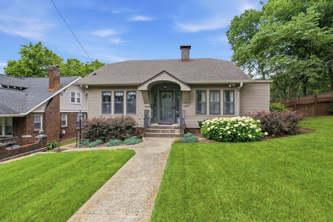 House in Nashville, Tennessee, United States 2 - 18690276