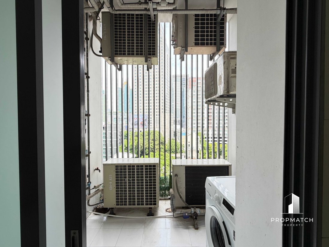 Condo in Bangkok, Bangkok, Thailand 1 - 18686836