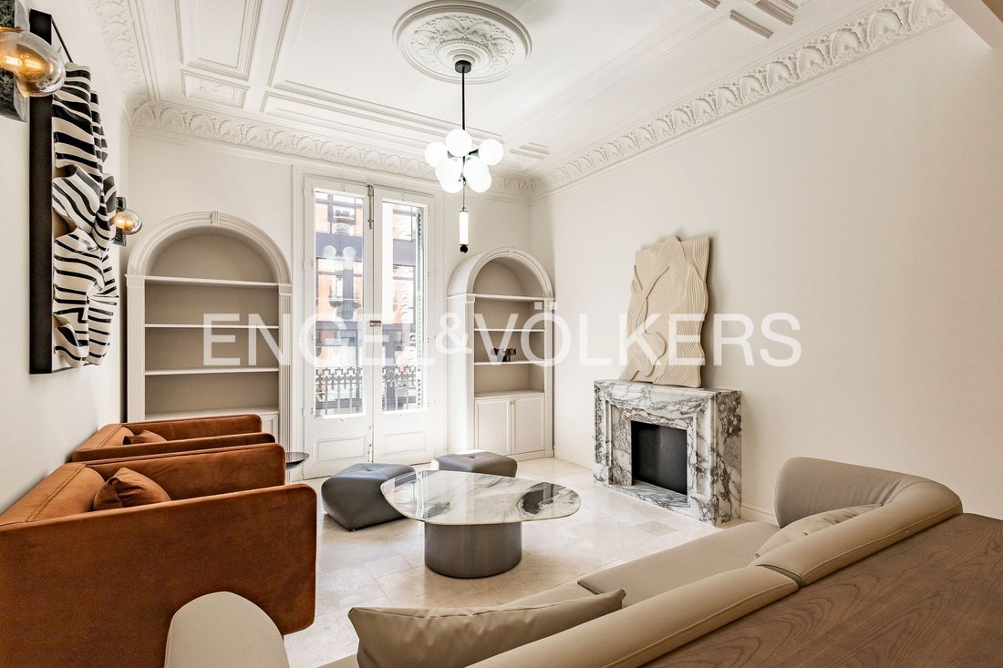 Apartment in Ciutat Vella, Barcelona, Spain 2 - 17673970
