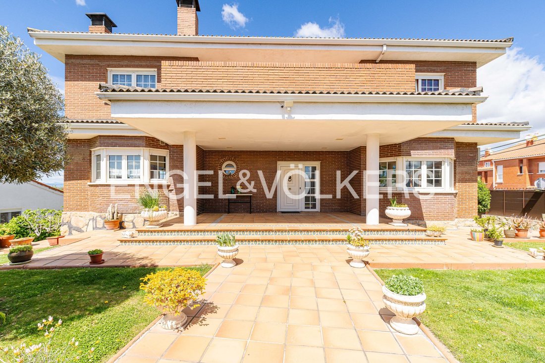 Villa in Mostoles, Comunidad de Madrid, Spain 2 - 17633583