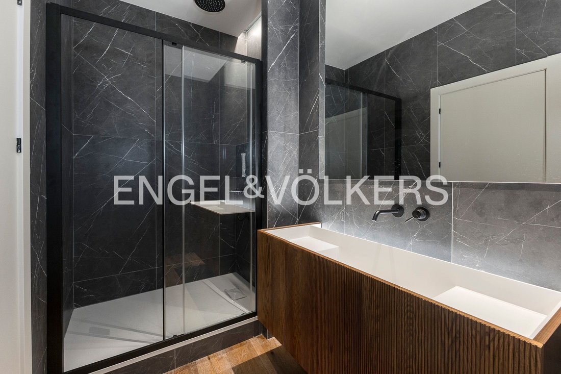 Apartment in Ciutat Vella, Barcelona, Spain 3 - 17854760