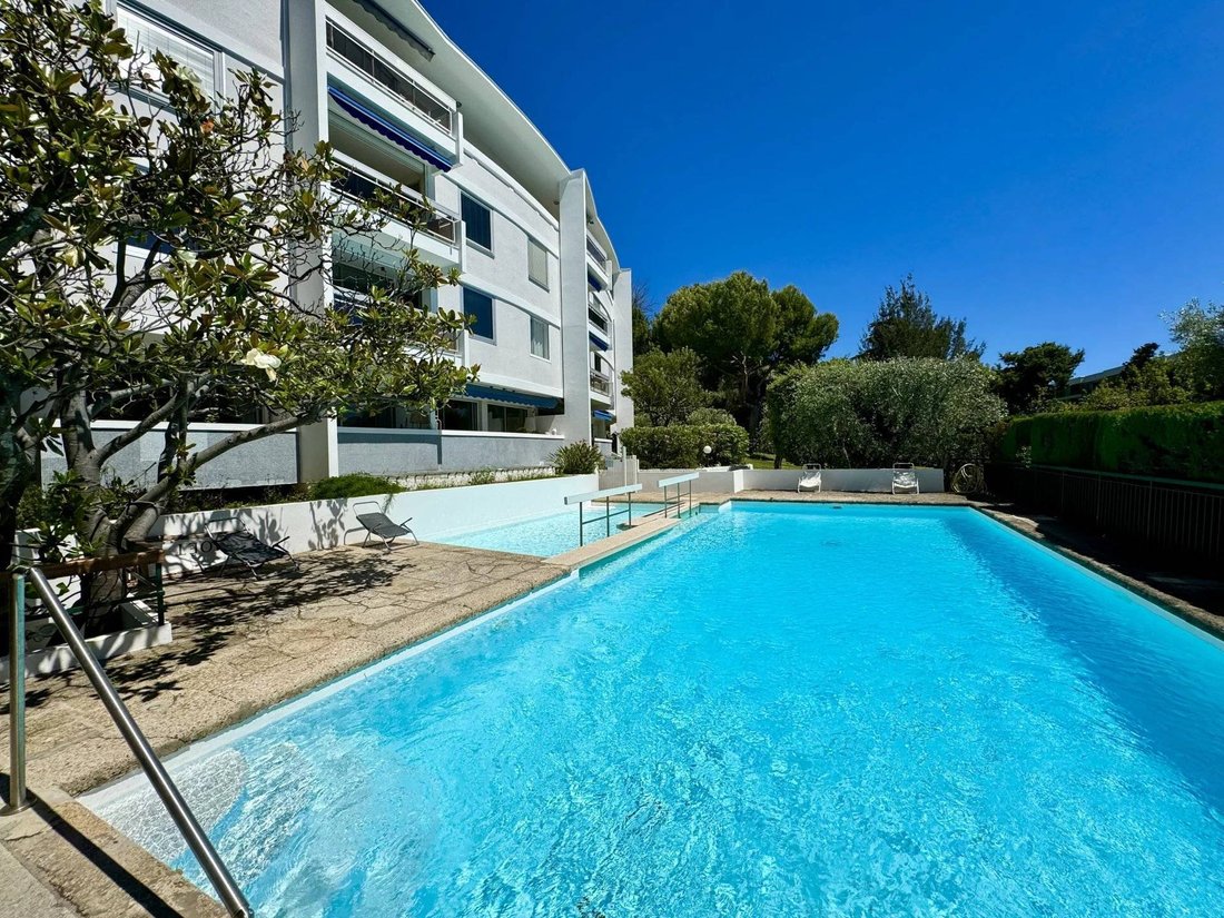 Apartment in Cannes, Provence-Alpes-Côte d'Azur, France 3 - 16886675