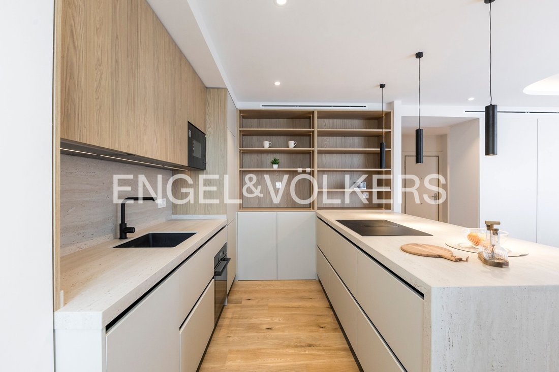 Appartement à Ciudad Lineal, Madrid, Espagne 3 - 18592867