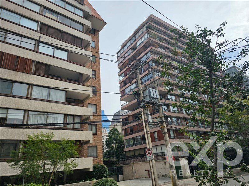 Apartment in Las Condes, Santiago Metropolitan Region, Chile 1 - 18688470