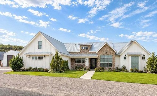 House in Enterprise, Utah, United States 1