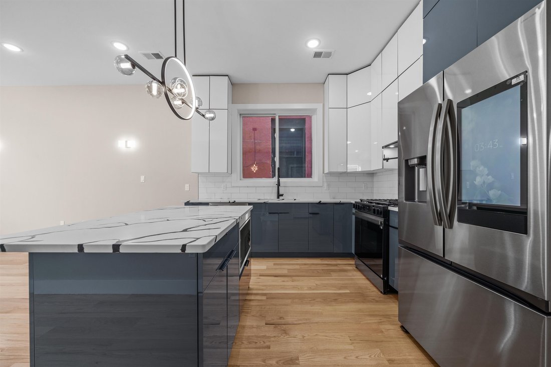 Condo in Jersey City, New Jersey, United States 2 - 18688560