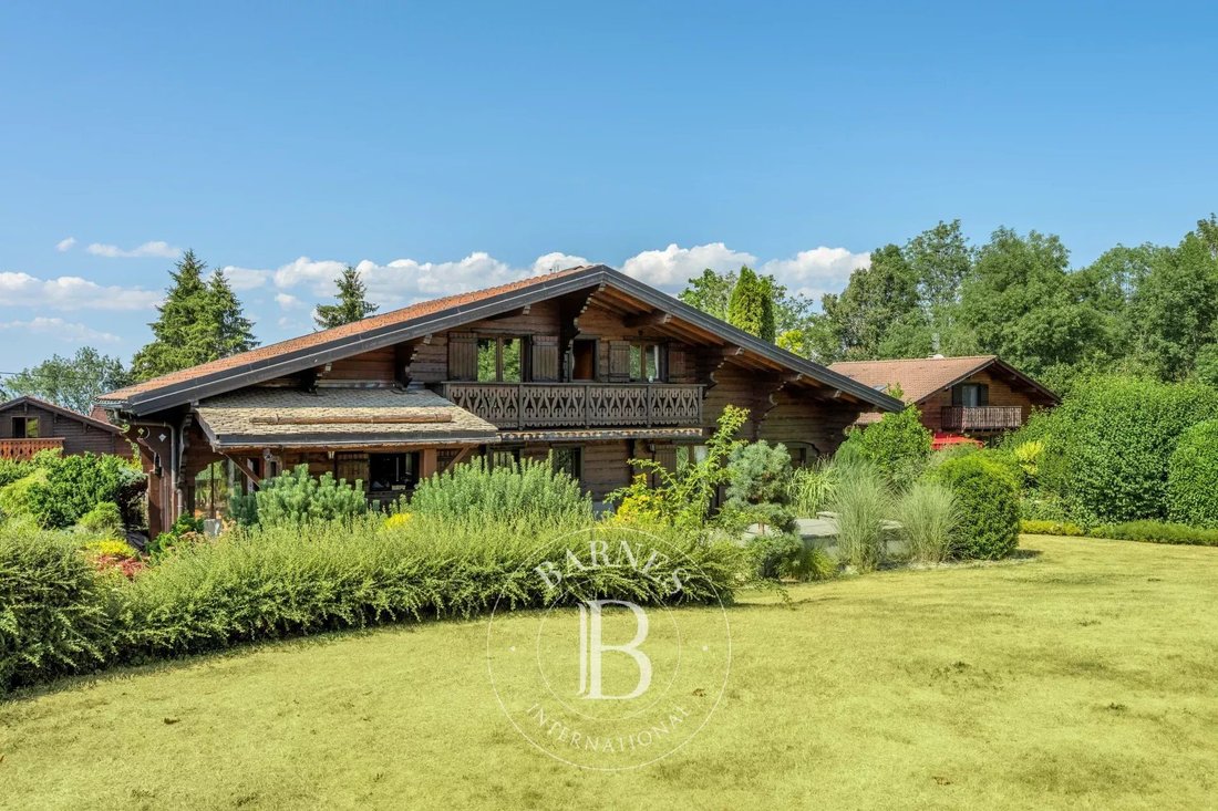 Chalet in Saint-Paul-en-Chablais, Auvergne-Rhône-Alpes, France 1 - 16118931