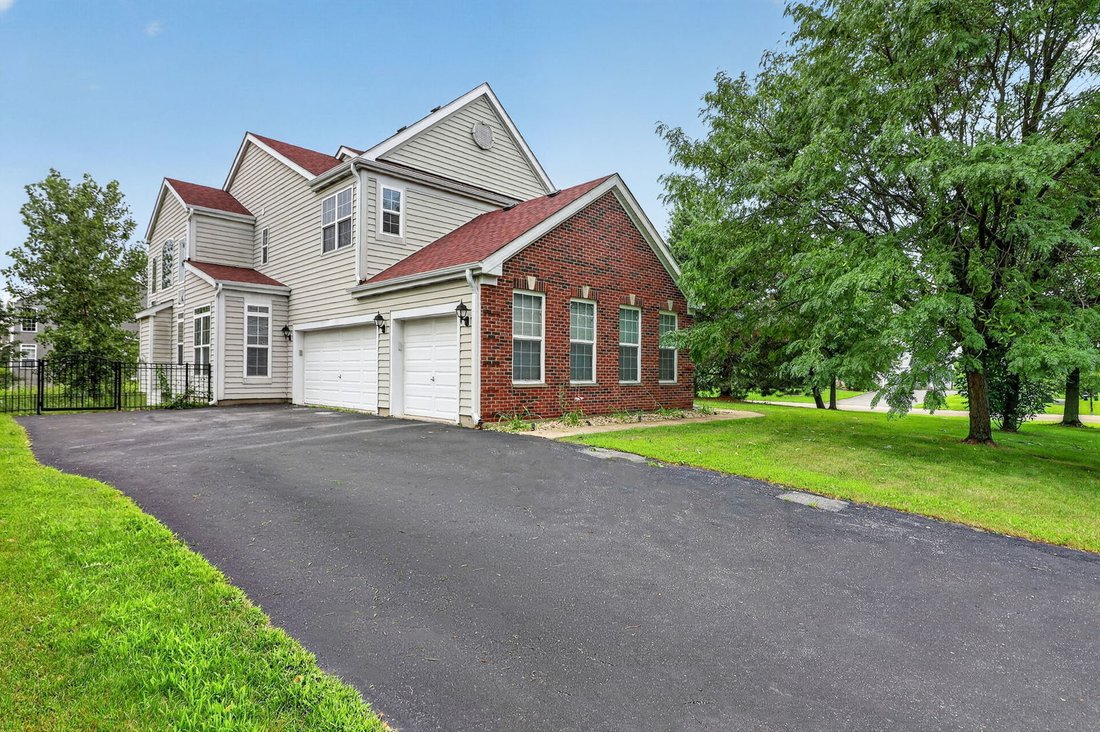 House in Aurora, Illinois, United States 2 - 18690441