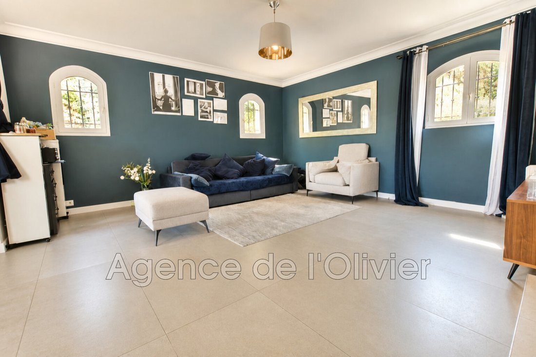 Villa à Châteauneuf-Grasse, Provence-Alpes-Côte d'Azur, France 5 - 17802529