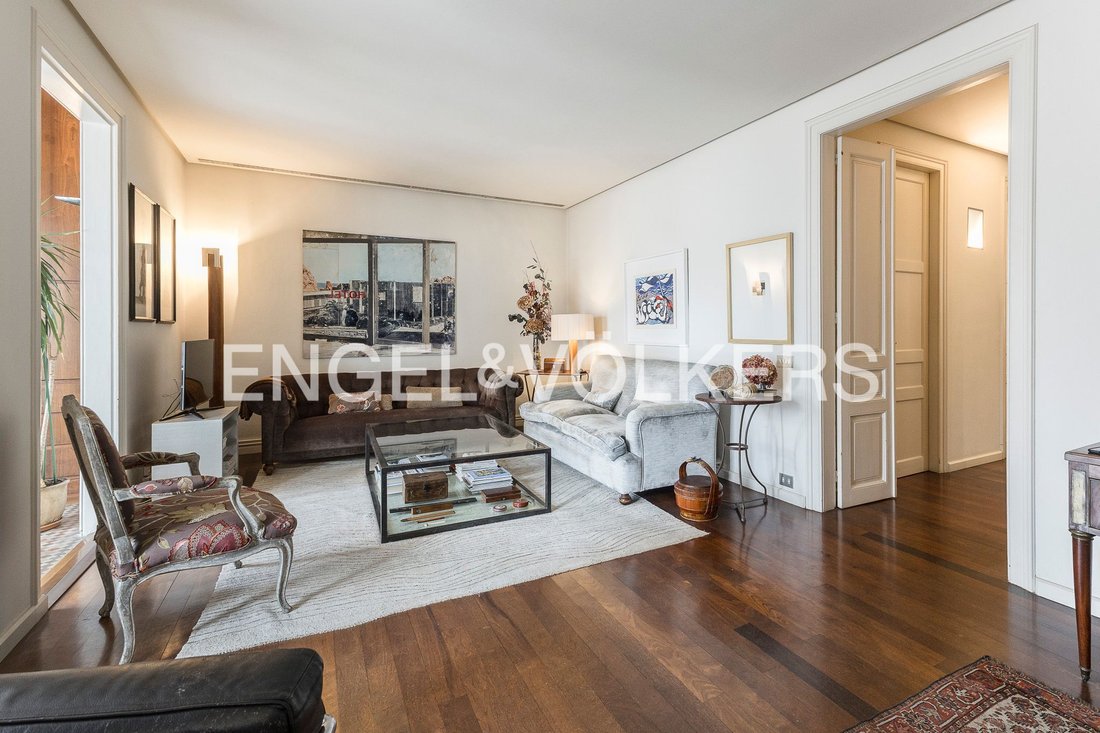 Apartment in Eixample, Barcelona, Spain 5 - 18096087