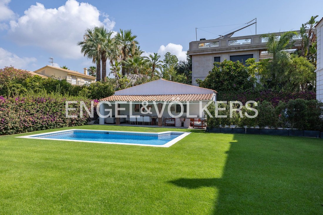 Villa à Sitges, Catalogne, Espagne 3 - 18577808