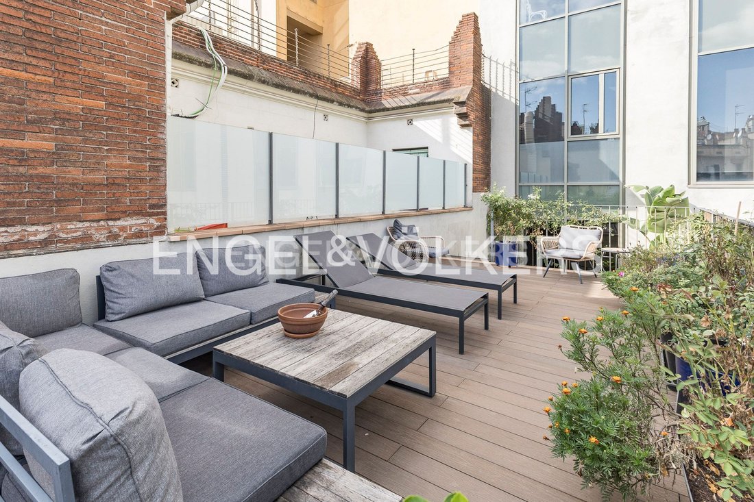 Apartment in Ciutat Vella, Barcelona, Spain 3 - 17223404