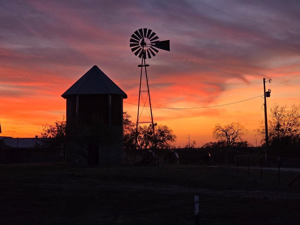 Farm Ranch in Jonesboro, Texas, United States 2 - 18687549