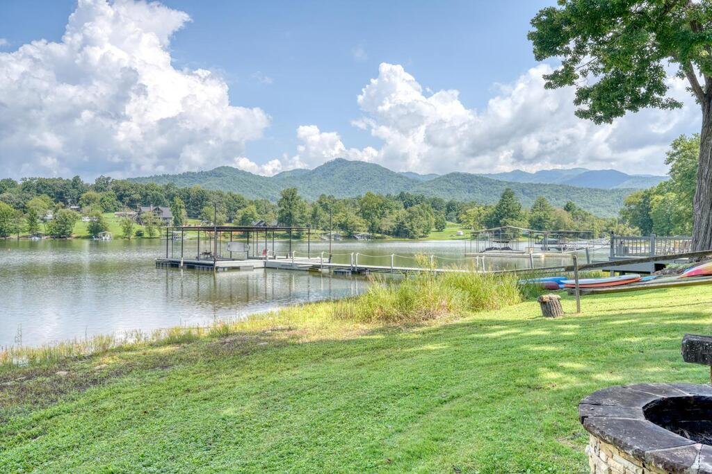 House in Hayesville, North Carolina, United States 2 - 18689238
