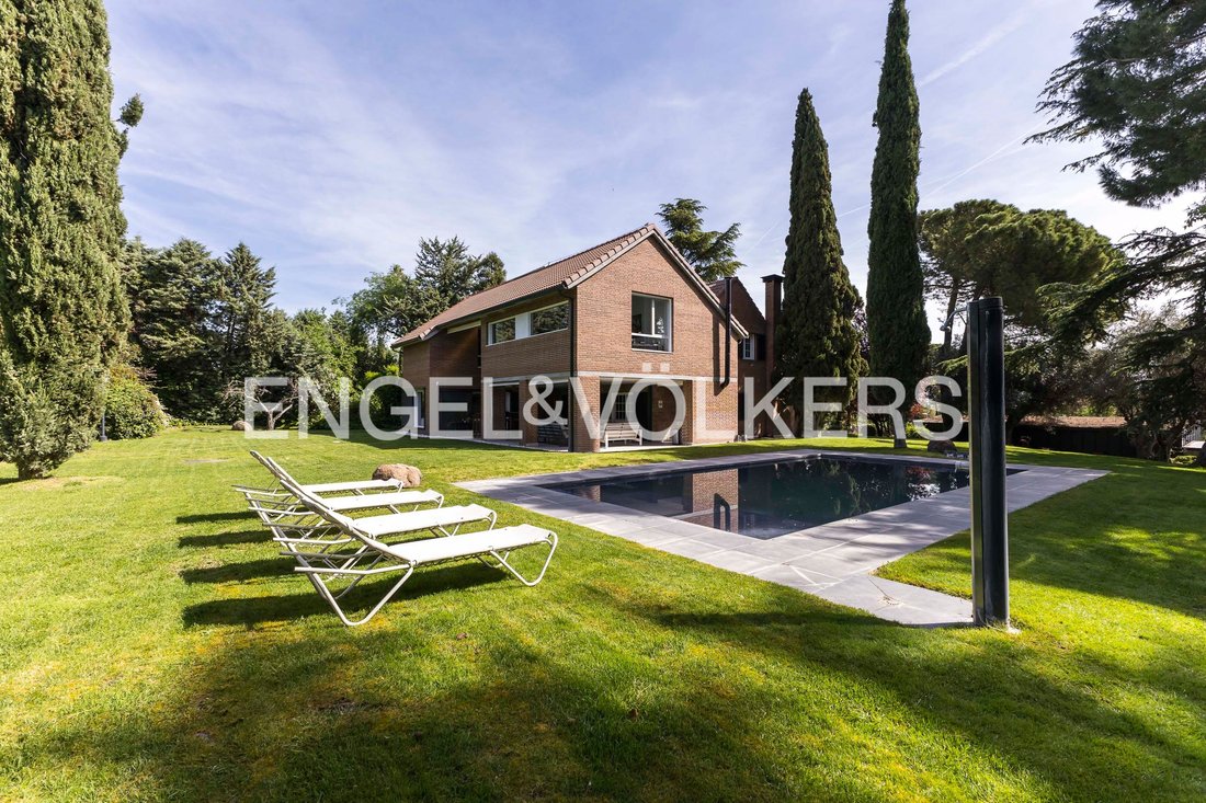 Casa en La Moraleja, Alcobendas, Comunidad de Madrid 2 - 17723453