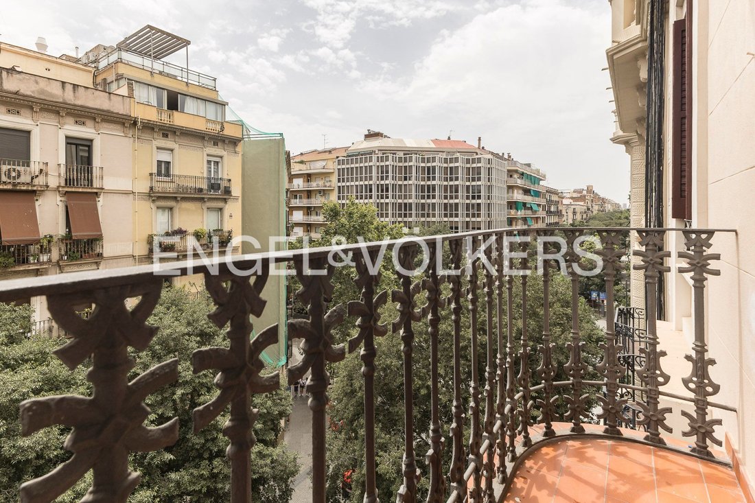 Wohnung in Eixample, Barcelona, Spanien 4 - 18460275