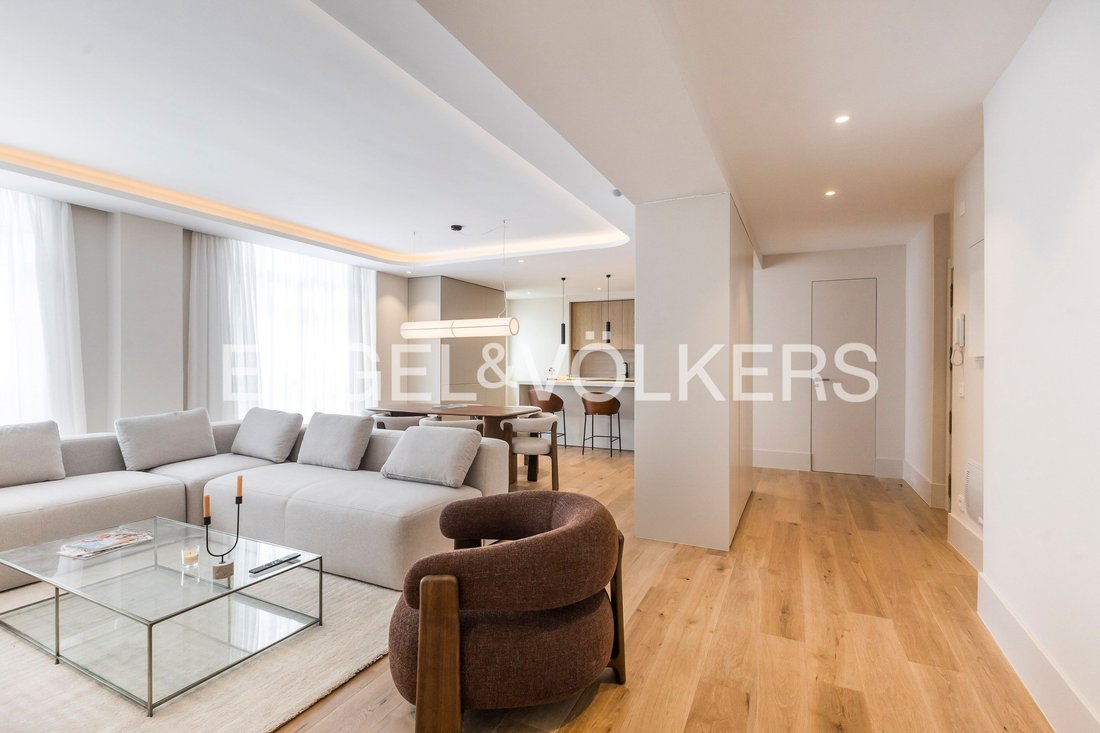 Appartement à Ciudad Lineal, Madrid, Espagne 1 - 18592867