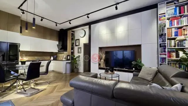Wohnung in Thiers, Le Raincy, Frankreich 1 - 17451318