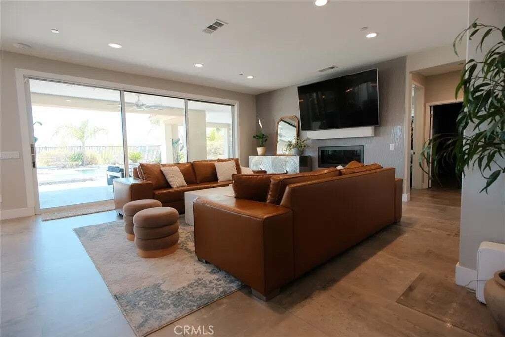 House in Santa Clarita, California, United States 5 - 18690604