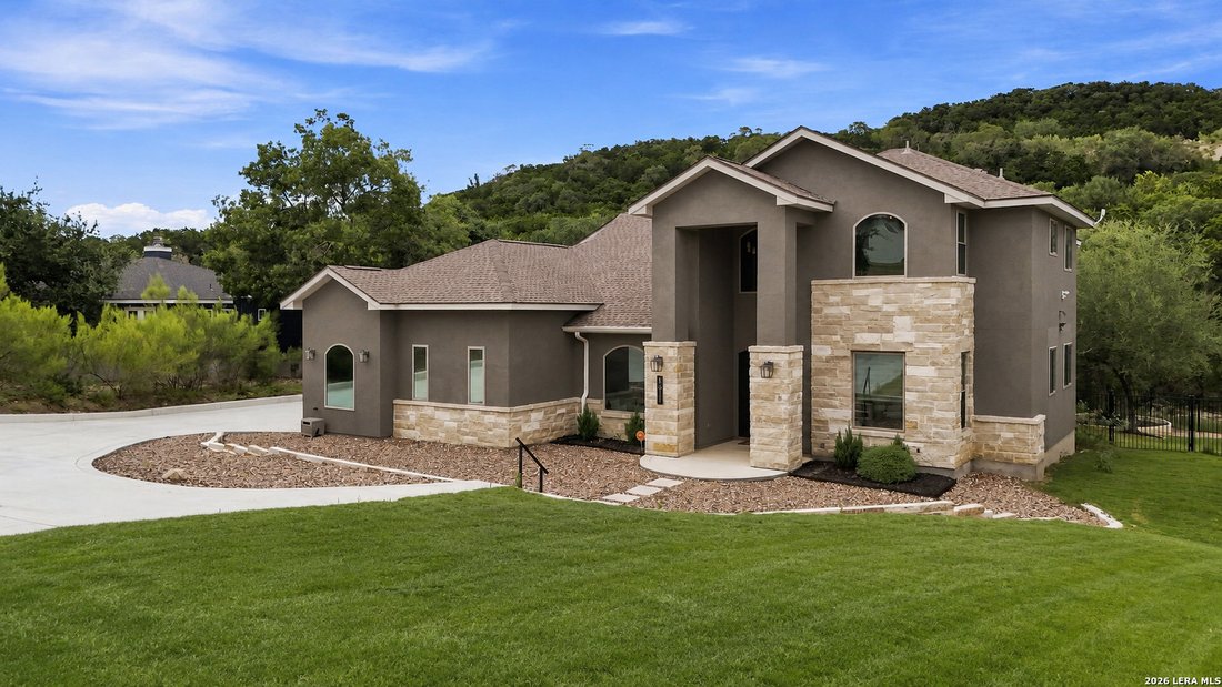 House in San Antonio, Texas, United States 3 - 18690660