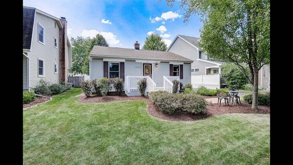 House in Naperville, Illinois, United States 1 - 18690422