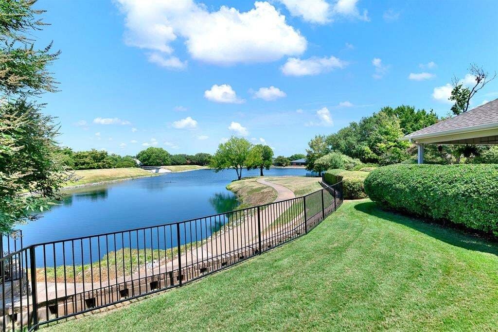 House in Plano, Texas, United States 3 - 18690809