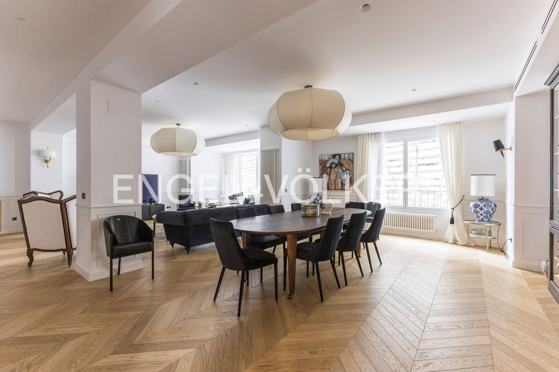 Apartment in Chamartín, Madrid, Spain 1 - 17243975