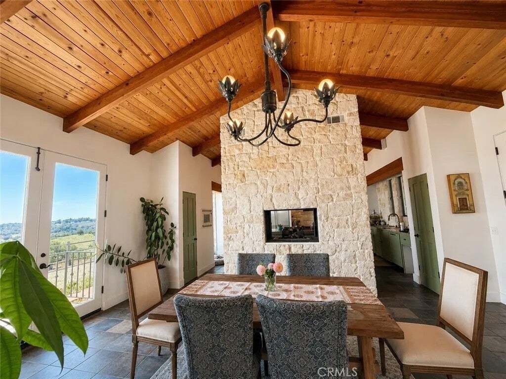 House in Arroyo Grande, California, United States 3 - 18690513