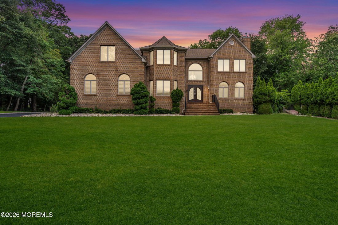 House in Marlboro Township, New Jersey, United States 1 - 18687207