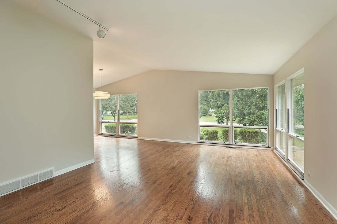 House in Skokie, Illinois, United States 5 - 18687805