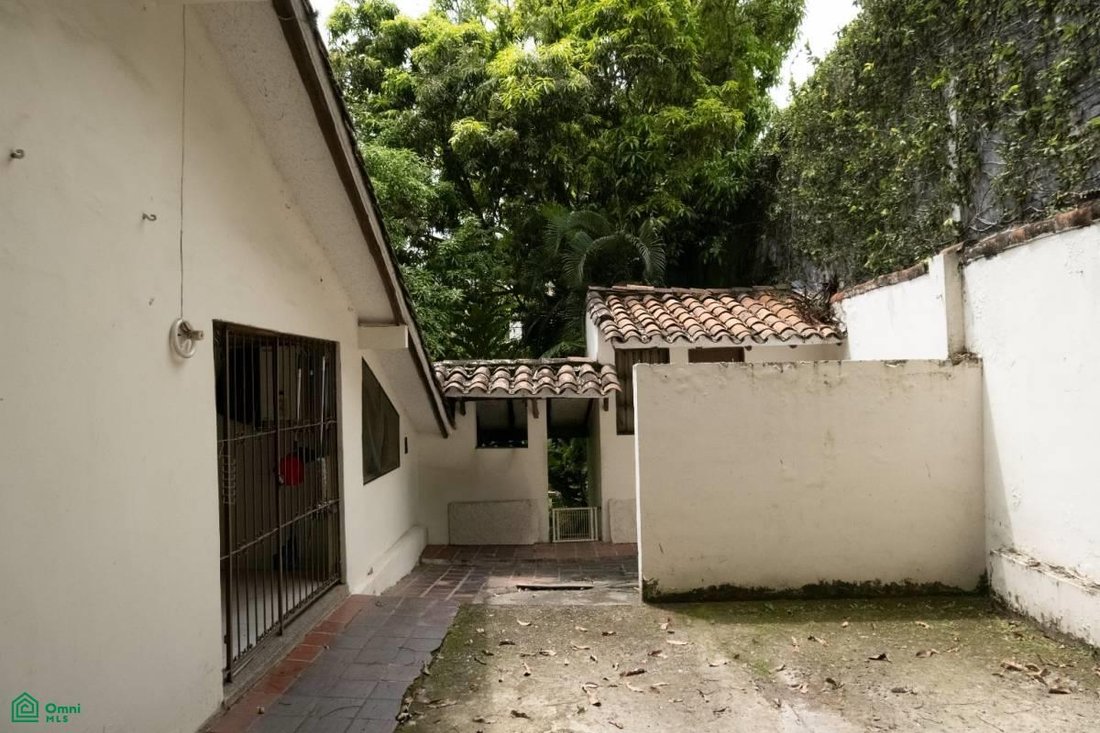 House in Cali, Choco, Colombia 5 - 17828274