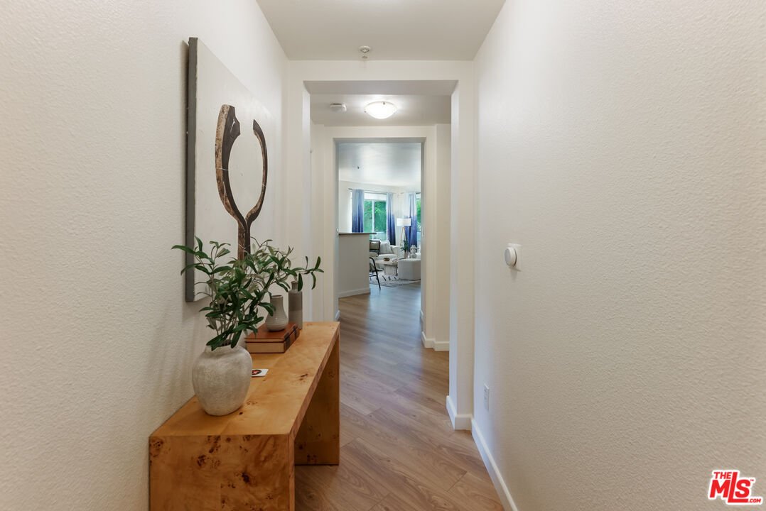Condo in Los Angeles, California, United States 5 - 18691019