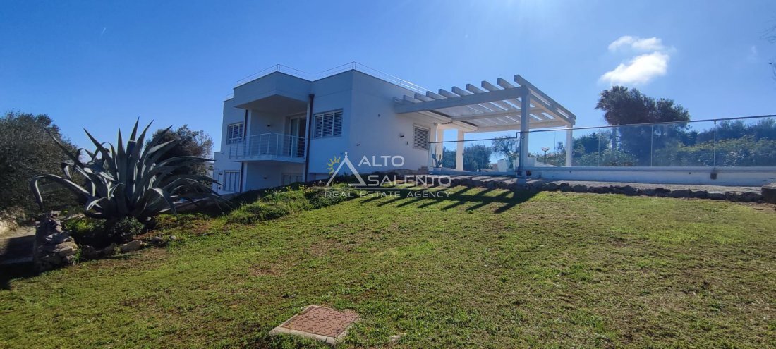 Villa in Carovigno, Apulia, Italy 1 - 18689436
