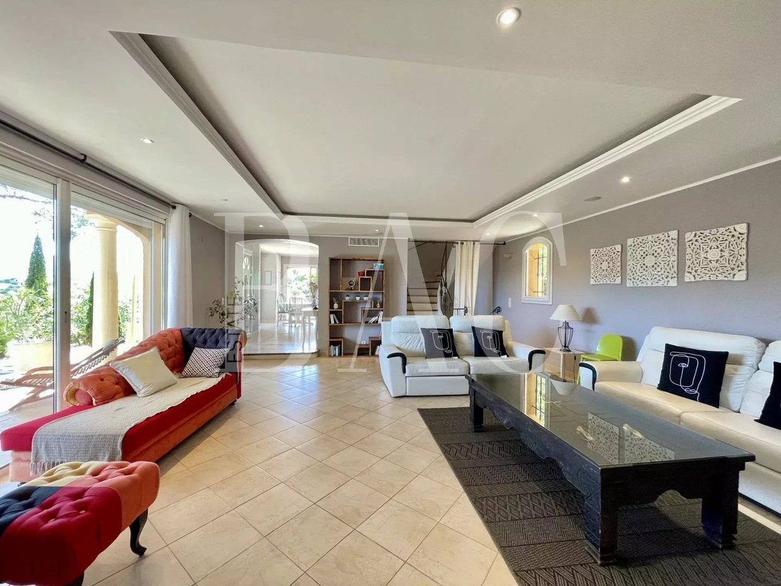 Villa in Ouest, Cogolin, France 4 - 15622336