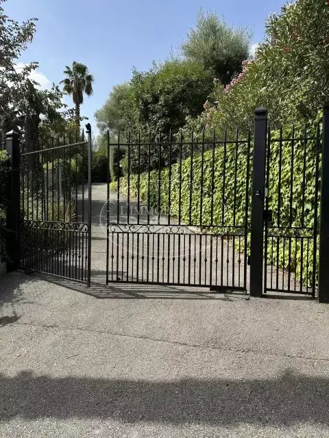 Villa in Plan de Noves, Vence, France 2 - 18066678