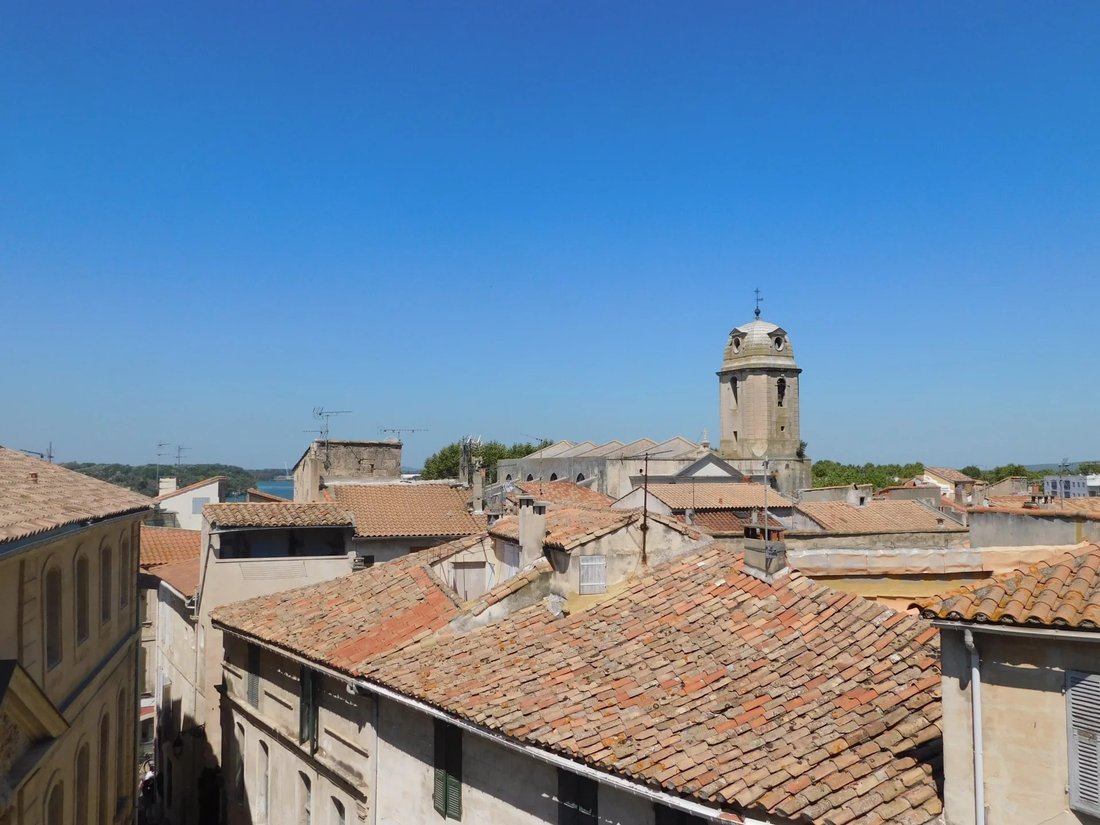 Townhouse in Arles, Provence-Alpes-Côte d'Azur, France 1 - 18688259