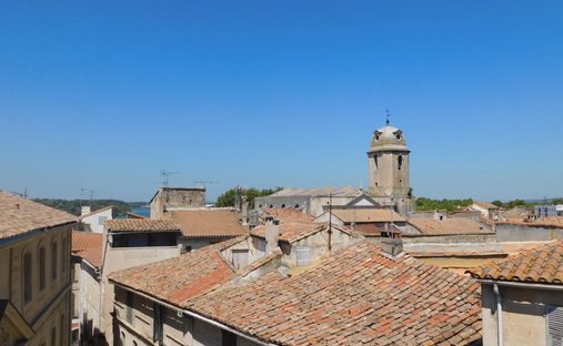 Townhouse in Arles, Provence-Alpes-Côte d'Azur, France 1