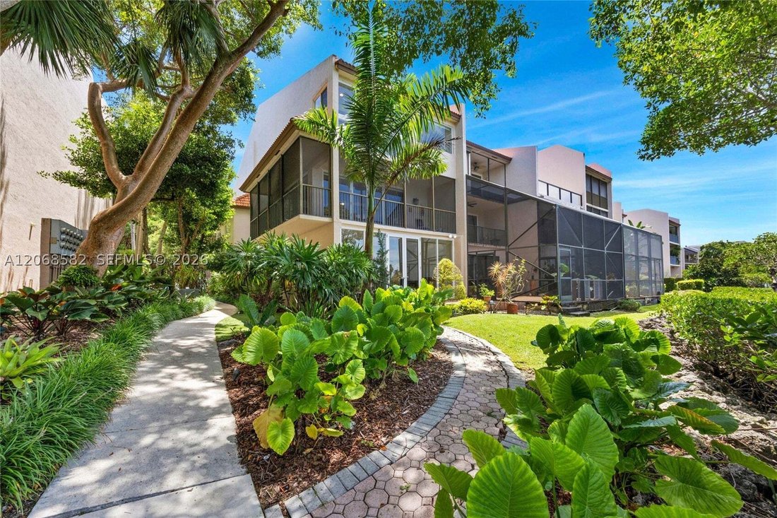 Townhouse in Cutler Bay, Florida, United States 2 - 18689925
