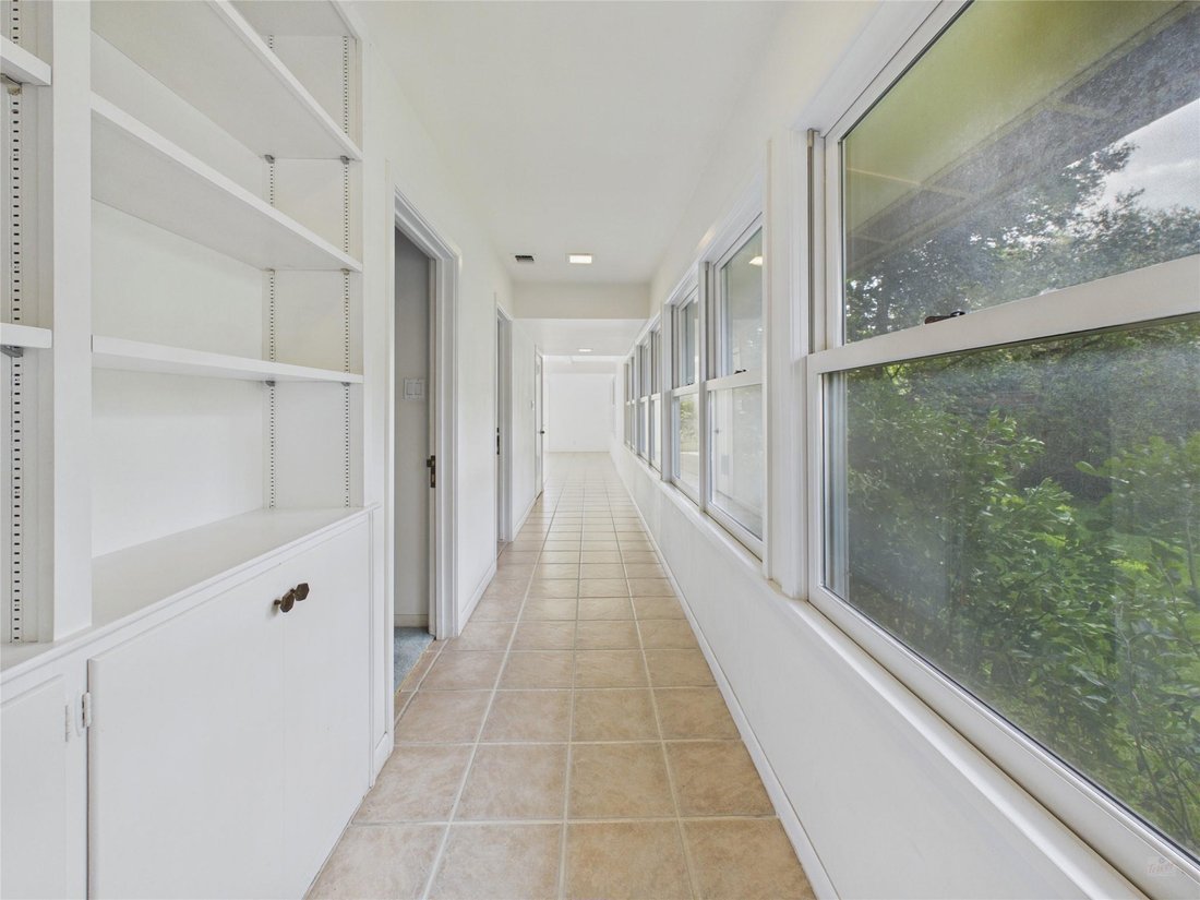 House in Austin, Texas, United States 5 - 18690074