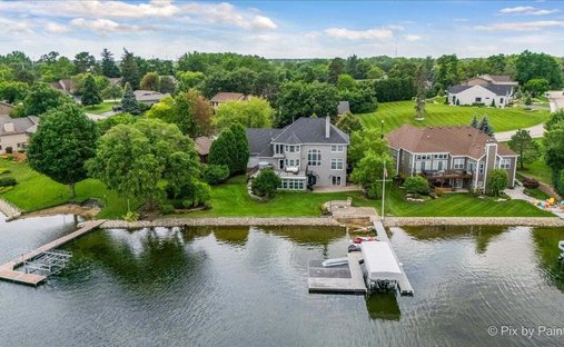 Casa a Lindenhurst, Illinois, Stati Uniti 1
