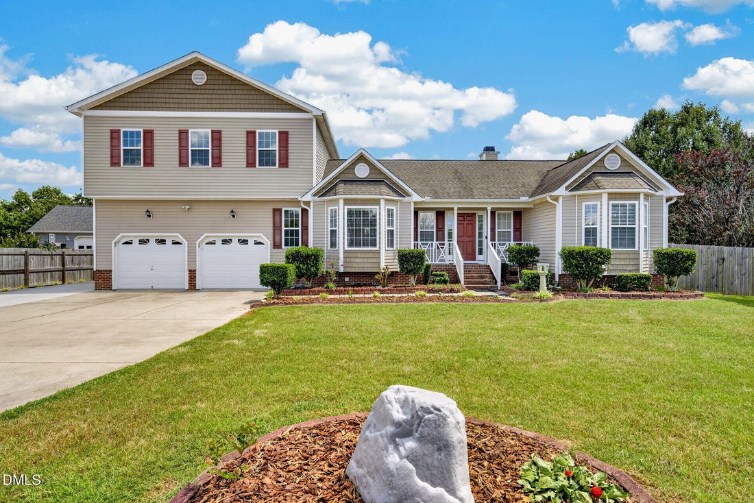 Casa a Willow Springs, Carolina del Nord, Stati Uniti 1 - 18690051