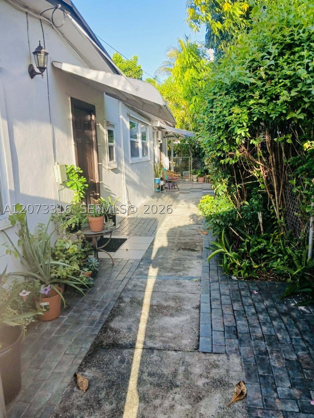 House in Miami, Florida, United States 2 - 18687288
