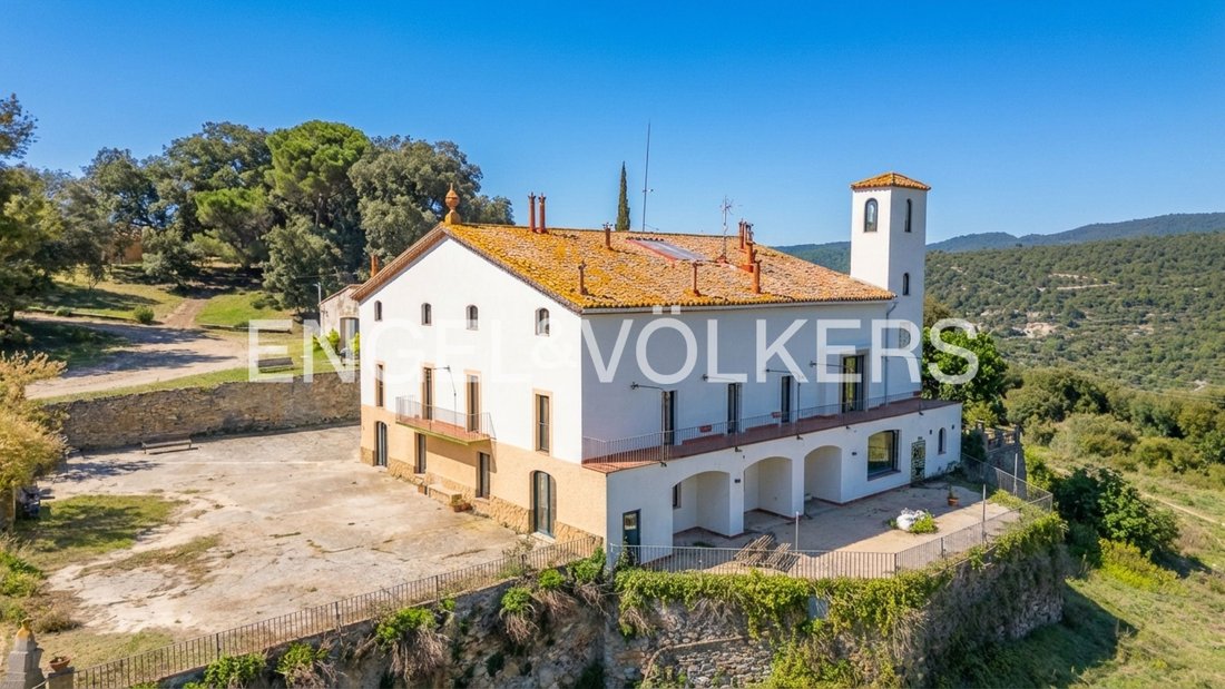 Villa in Sant Quirze Safaja, Catalonia, Spain 1 - 17496305