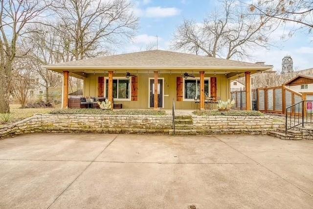 House in Granbury, Texas, United States 2 - 18690828