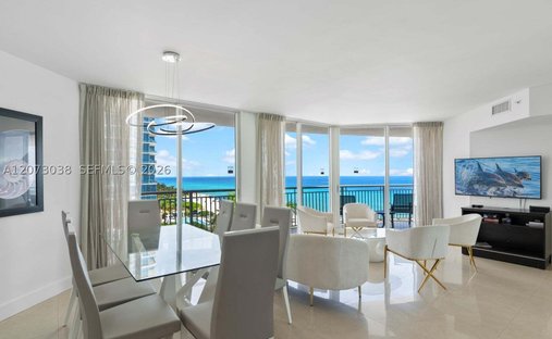 Eigentumswohnung in Golden Beach, Florida, Vereinigte Staaten 1