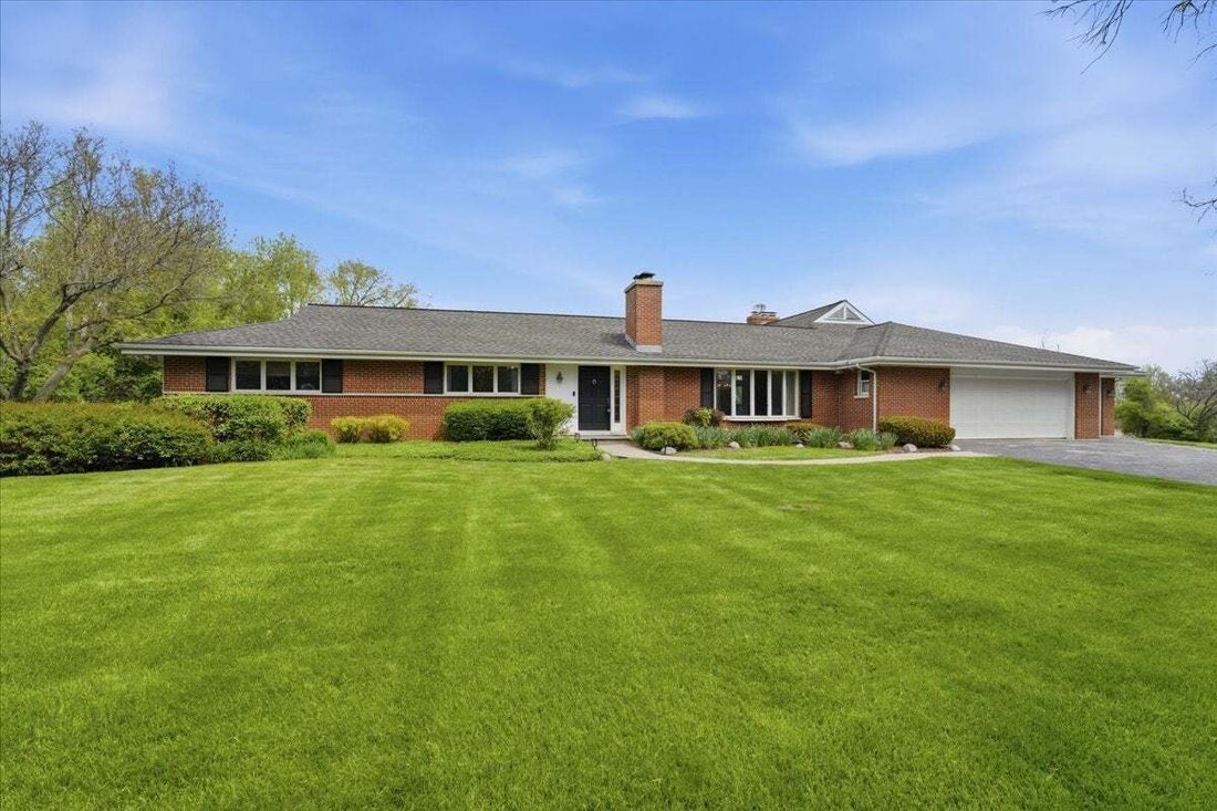 House in Barrington Hills, Illinois, United States 1 - 18690417