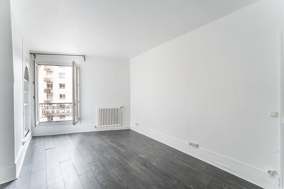 Apartment in Vaugirard-Parc des Expositions, Paris 15e Arrondissement, Paris 2 - 18691379