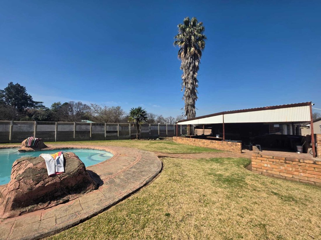 House in Vanderbijlpark, Gauteng, South Africa 1 - 18688566
