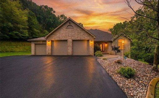 House in New Alexandria, Pennsylvania, United States 1