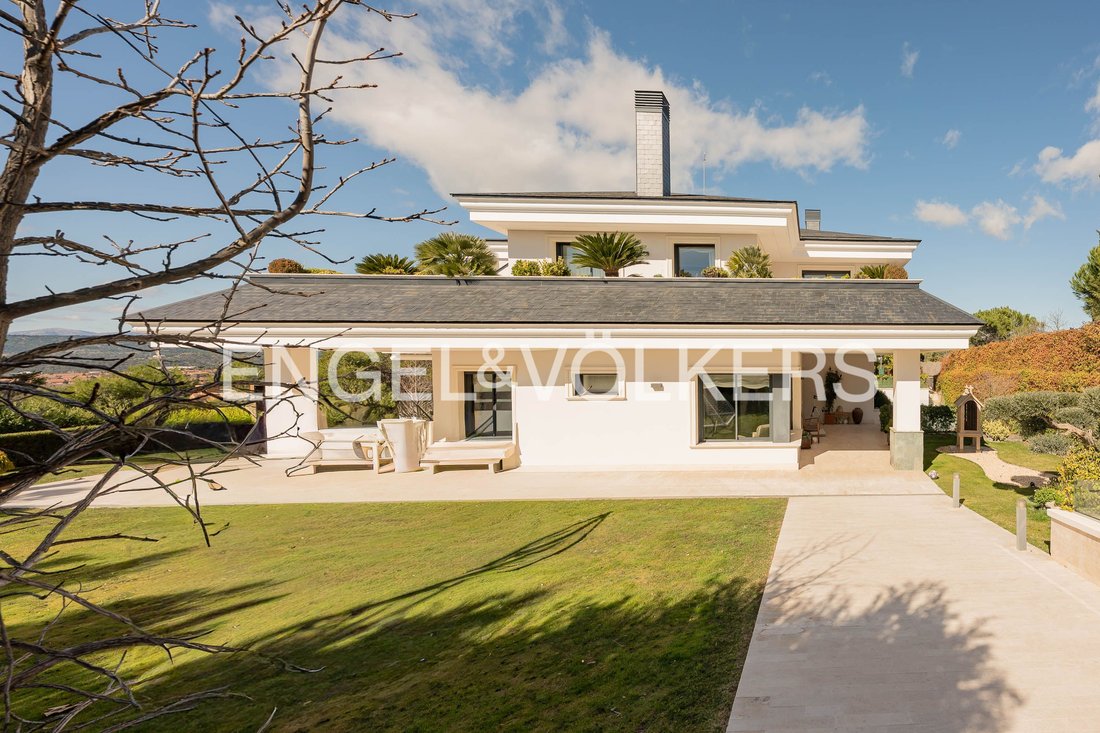 Haus in Las Rozas de Madrid, Autonome Gemeinschaft Madrid, Spanien 1 - 17071512